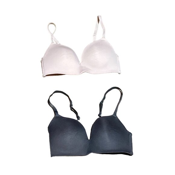 SO Size 32B Two-Pack Padded Seamless Bras With Adjustable Straps & Hook Closure - Picture 1 of 8